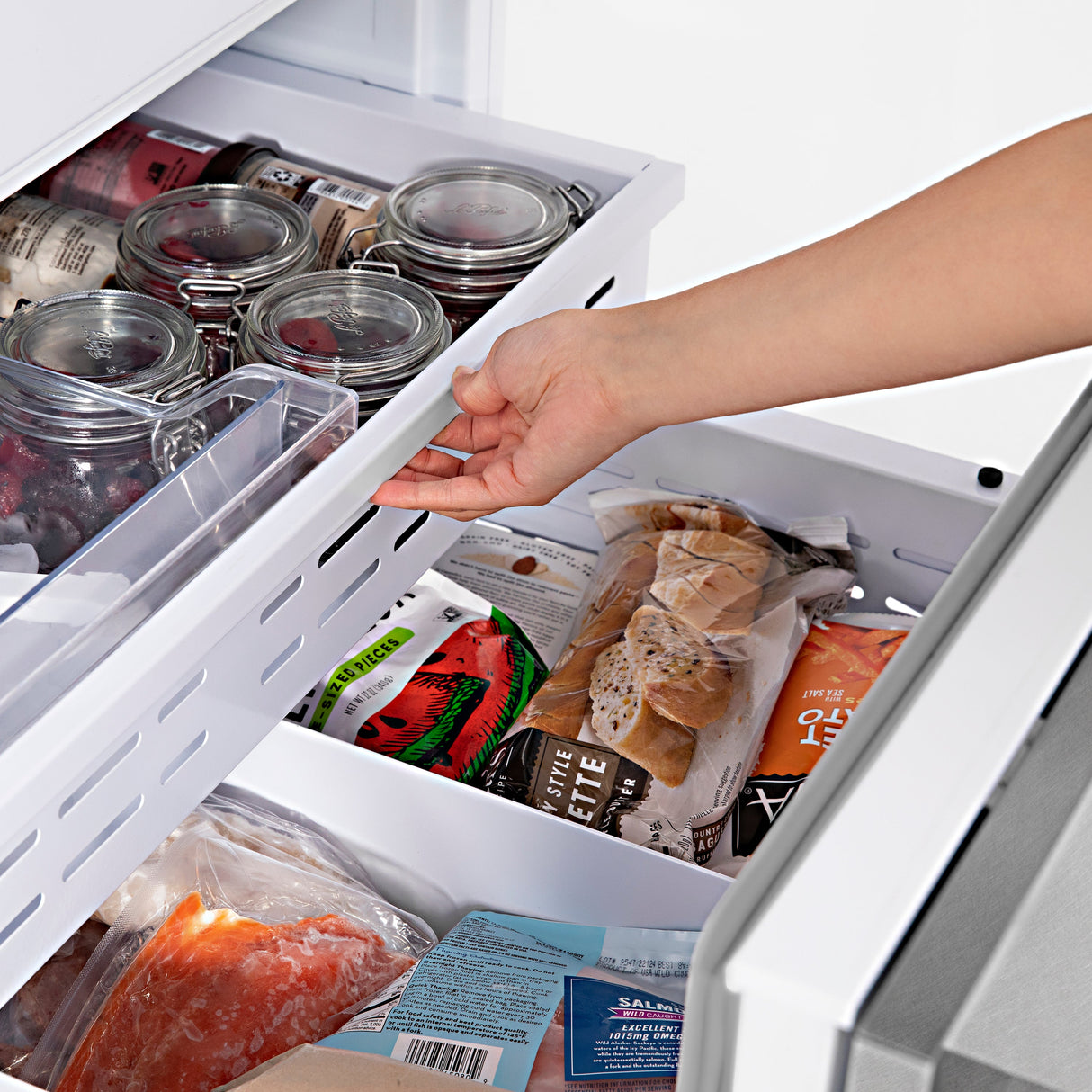 ZLINE Autograph Edition 30 in. 16.1 cu. ft. Built-In Bottom Freezer Refrigerator with Water Dispenser and Ice Maker in Satin Stainless Steel with Matte Black Accents (RBIVZ-SN-30-MB)