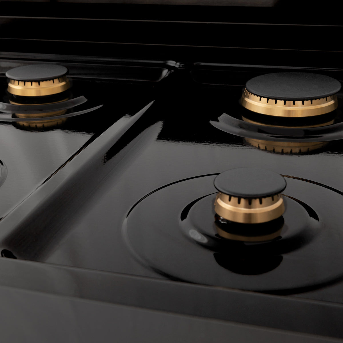 ZLINE Autograph Edition 48 in. Legacy Gas Rangetop with 7 Burners and Porcelain Cooktop in Black Stainless Steel with Champagne Bronze Accents (RTBZ-48-CB)