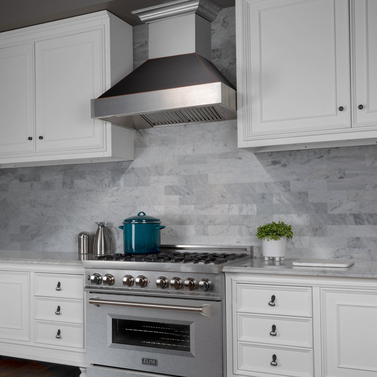 36" Ducted Fingerprint Resistant Stainless Steel Range Hood with Oil Rubbed Bronze Shell (8654ORB-36)