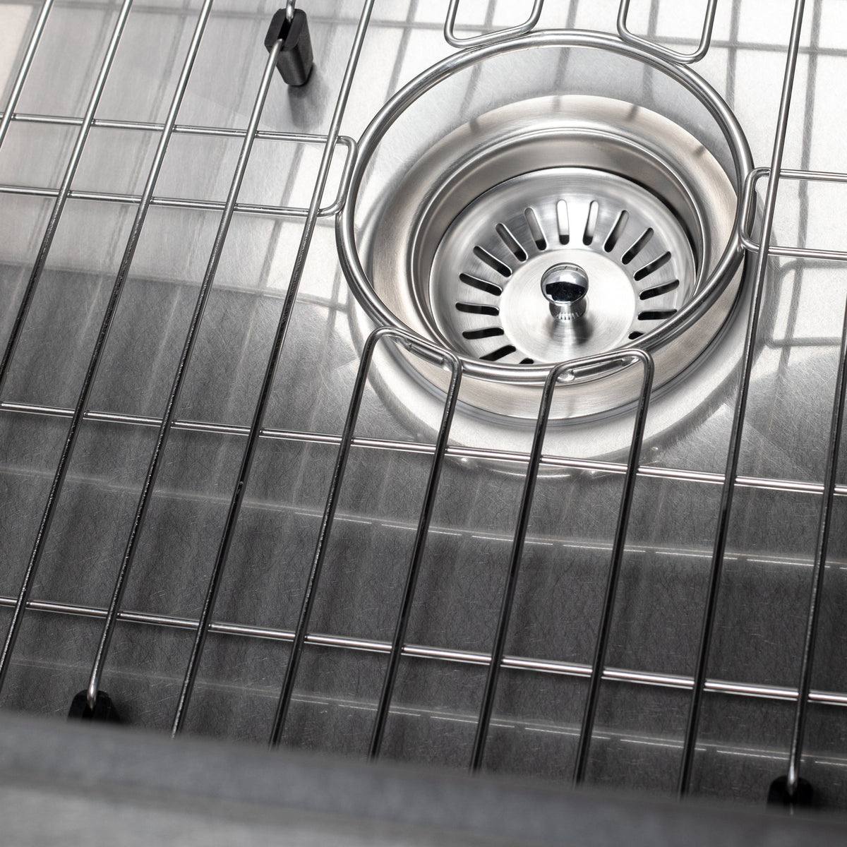 ZLINE 33 in. Garmisch Undermount Single Bowl Satin Stainless Steel Kitchen Sink with Bottom Grid and Accessories (SLS-33S)