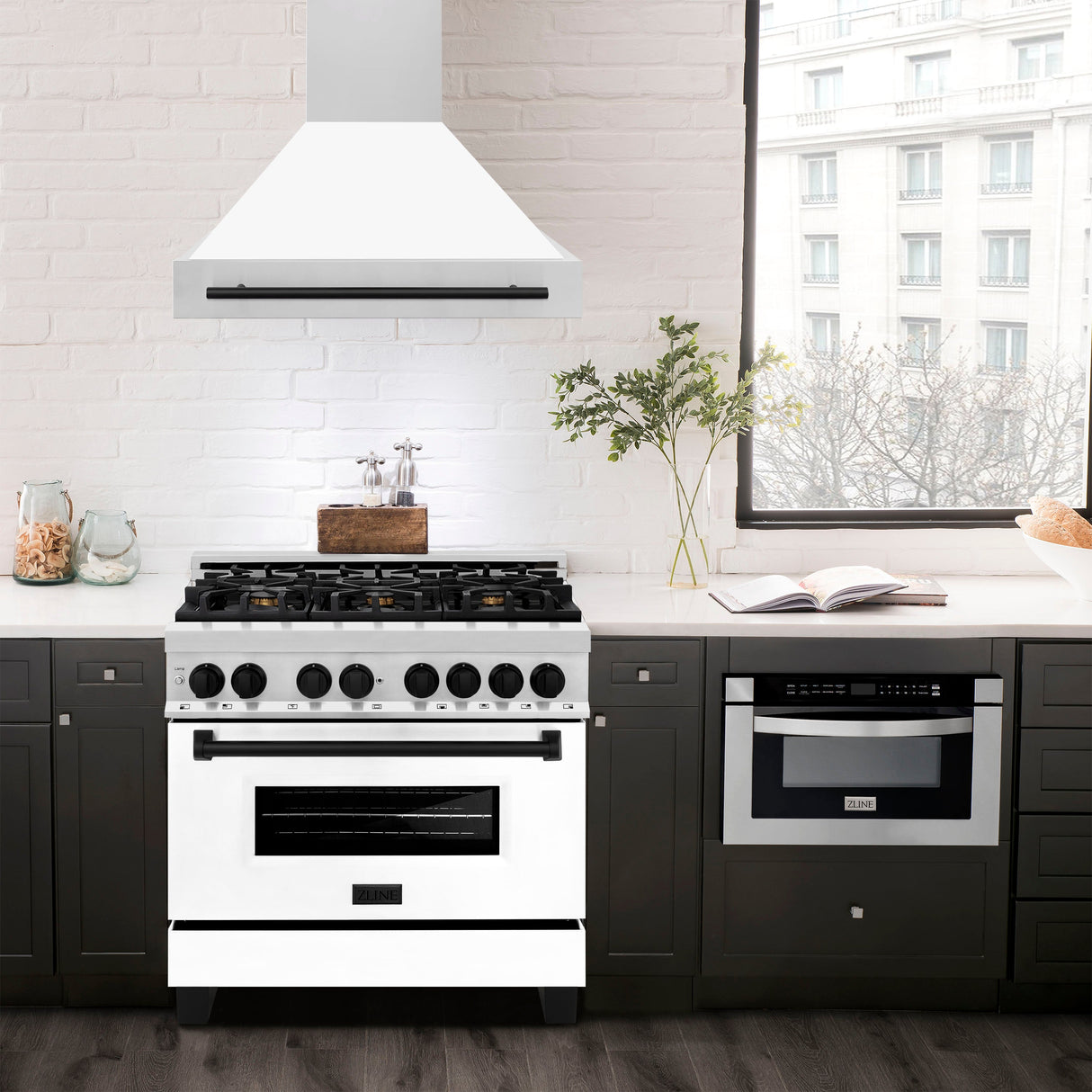 ZLINE Autograph Edition 36" Stainless Steel Range Hood with White Matte Shell and Matte Black Handle (8654STZ-WM36-MB)