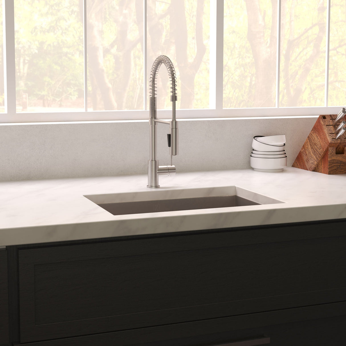 ZLINE 30 in. Meribel Undermount Single Bowl Satin Stainless Steel Kitchen Sink with Bottom Grid (SRS-30S)