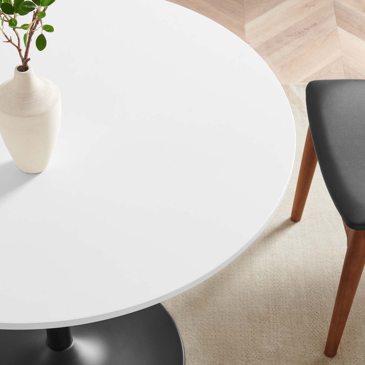 Amuse 40" Dining Table - BUILDMYPLACE