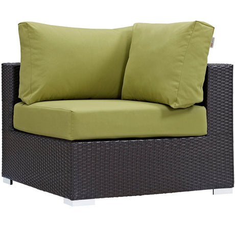 Convene Outdoor Patio Corner - BUILDMYPLACE