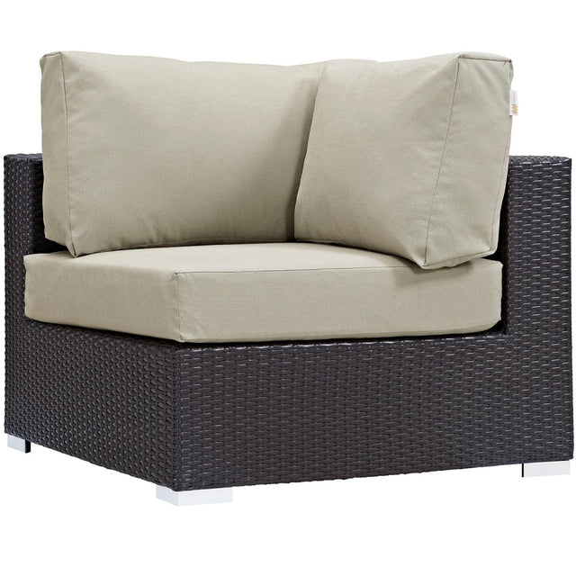 Convene Outdoor Patio Corner - BUILDMYPLACE