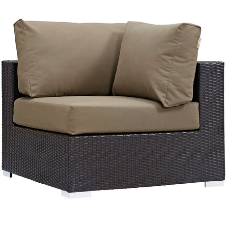 Convene Outdoor Patio Corner - BUILDMYPLACE