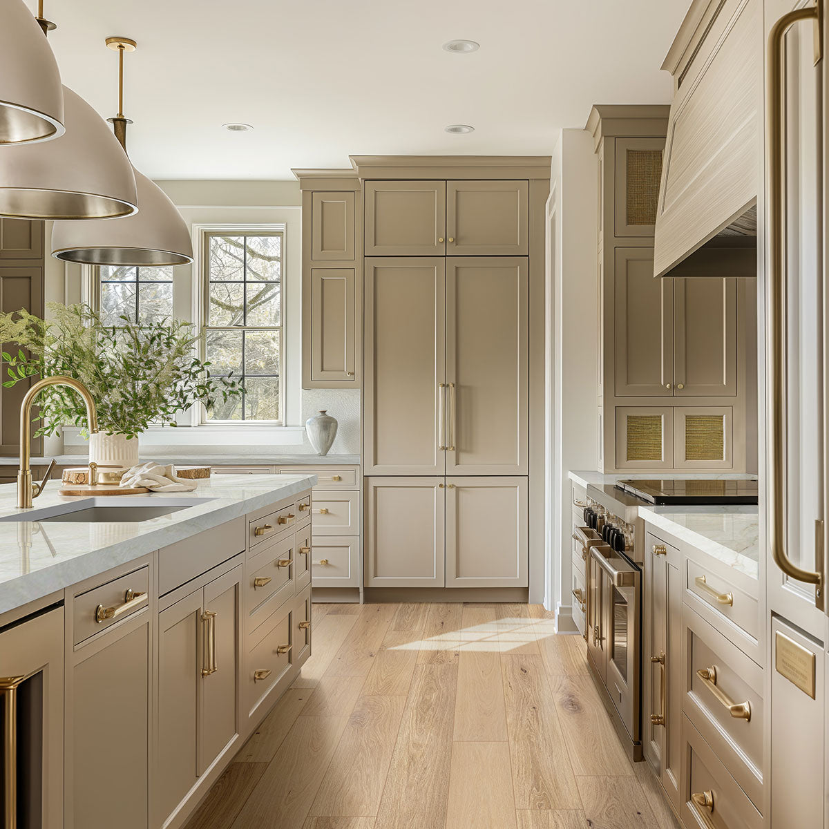 Ladson Tualatin Blonde 7-1/2 x 75 in 1/2 in White Oak Engineered Hardwood