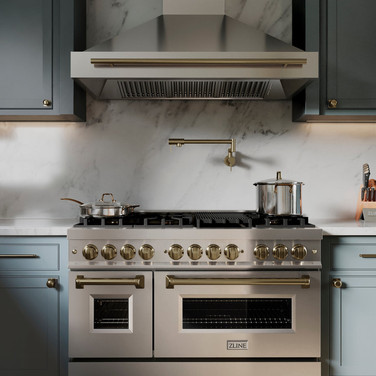 ZLINE Autograph Edition 48" Stainless Steel Range Hood with Stainless Steel Shell and Champagne Bronze Handle (8654STZ-48-CB)