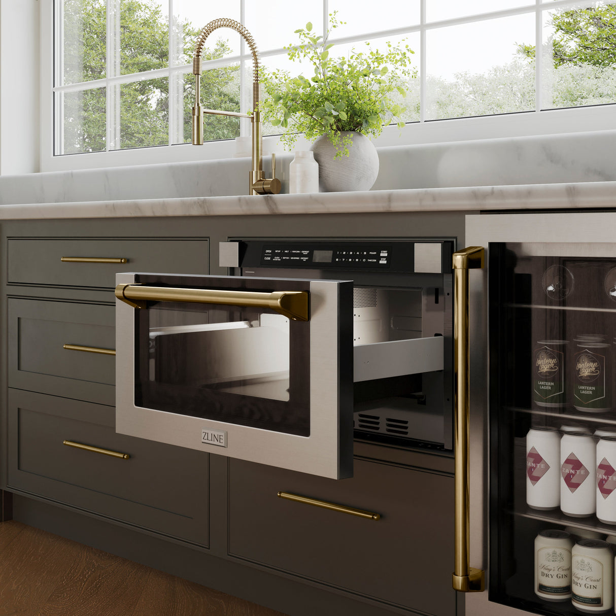 ZLINE Sierra Kitchen Faucet in Champagne Bronze (SRA-KF-CB)