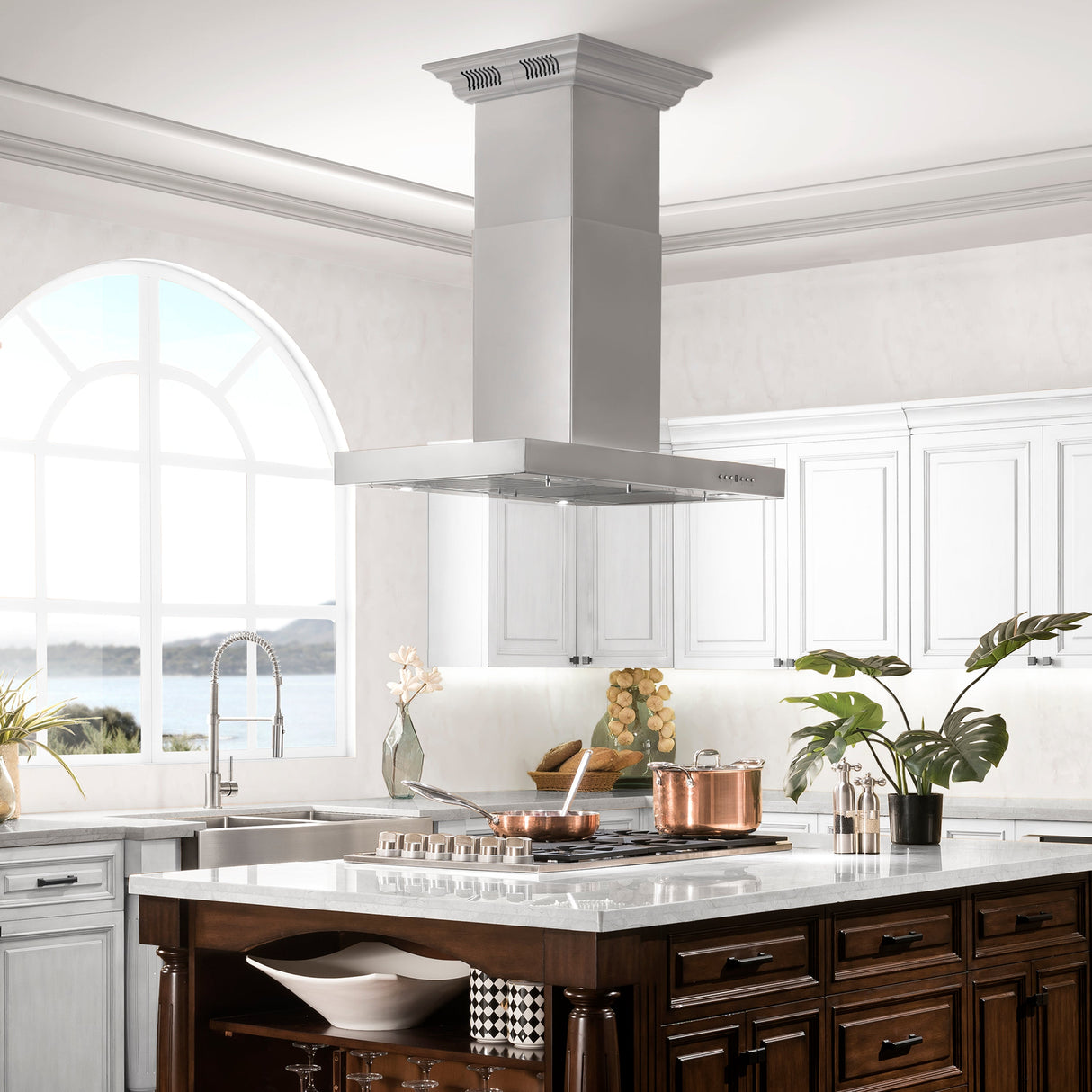 48" ZLINE CrownSound™Ducted Vent Island Mount Range Hood in Stainless Steel with Built-in Bluetooth Speakers (KE2iCRN-BT-48)