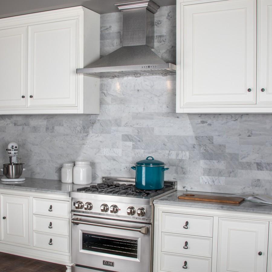 ZLINE 30 in. Designer Series Satin Stainless Steel Convertible Vent Wall Mount Range Hood (8KBS-30)