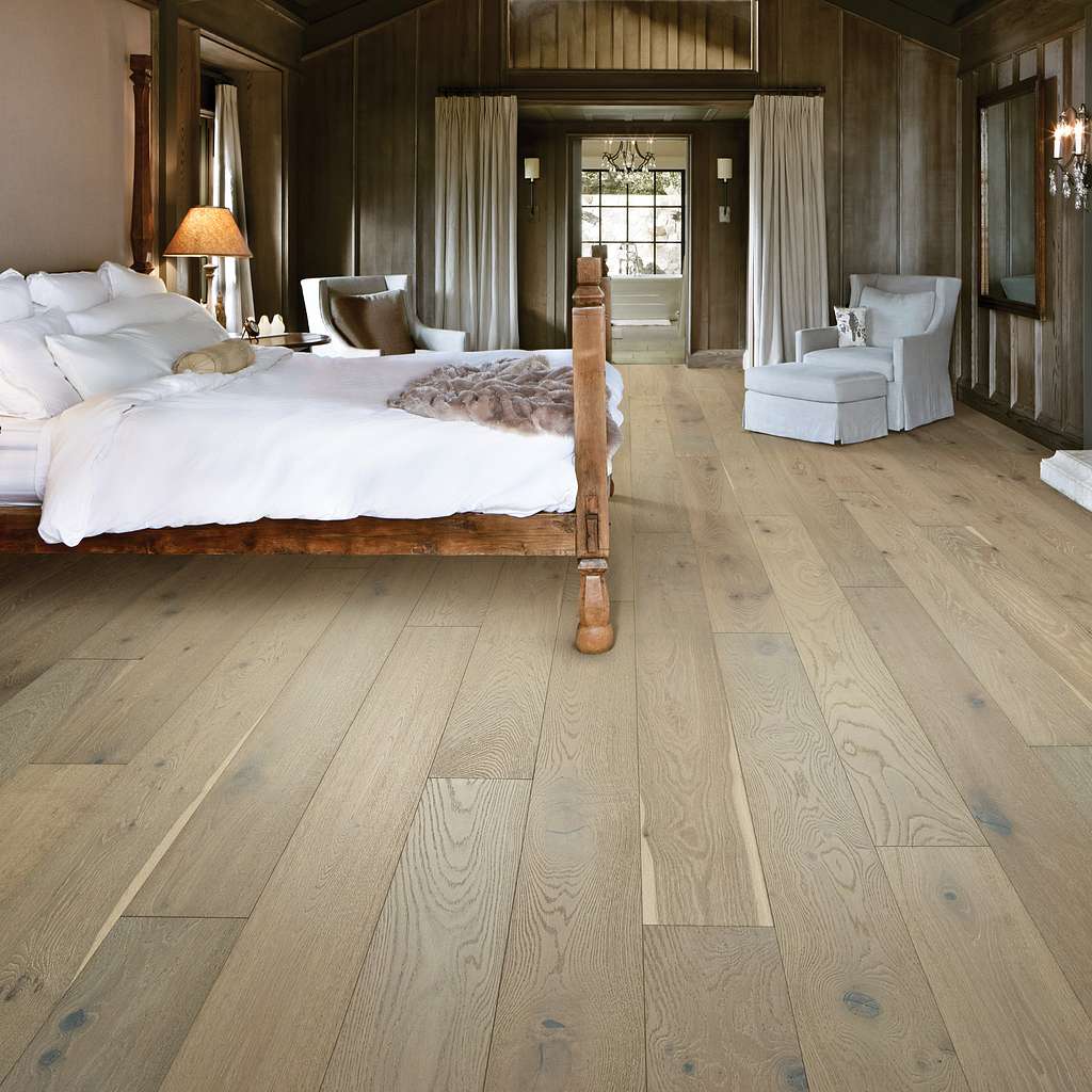 Shaw Floorte Expressions SW707-05080 Mural Engineered Brushed White Oak Hardwood Flooring 5/8" x 7.5" x 15mm Thickness (23.31 SF/CTN)